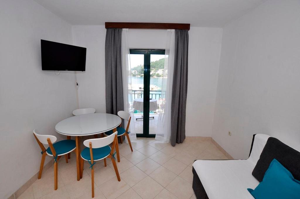 Apartmani More Drvenik  Extérieur photo